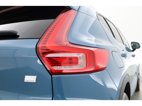 Volvo XC40 1.5 T5 Plug-in hybrid Plus Bright | Facelift | Vol Leder | Adaptieve Cruise | H&K Audio | Camera |