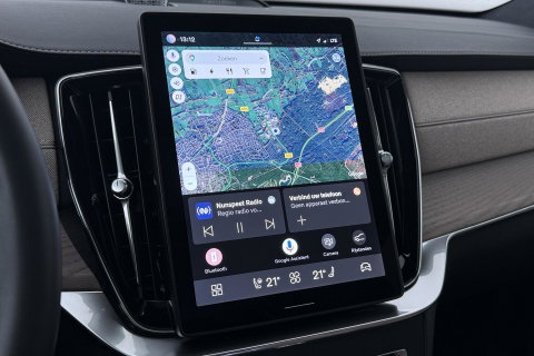 Volvo XC90 T8 Ultra Bright | Luchtvering | Bowers&Wilkins | Panoramadak | Trekhaak | 360° Camera | Massage | Head-Up | 22 Inch