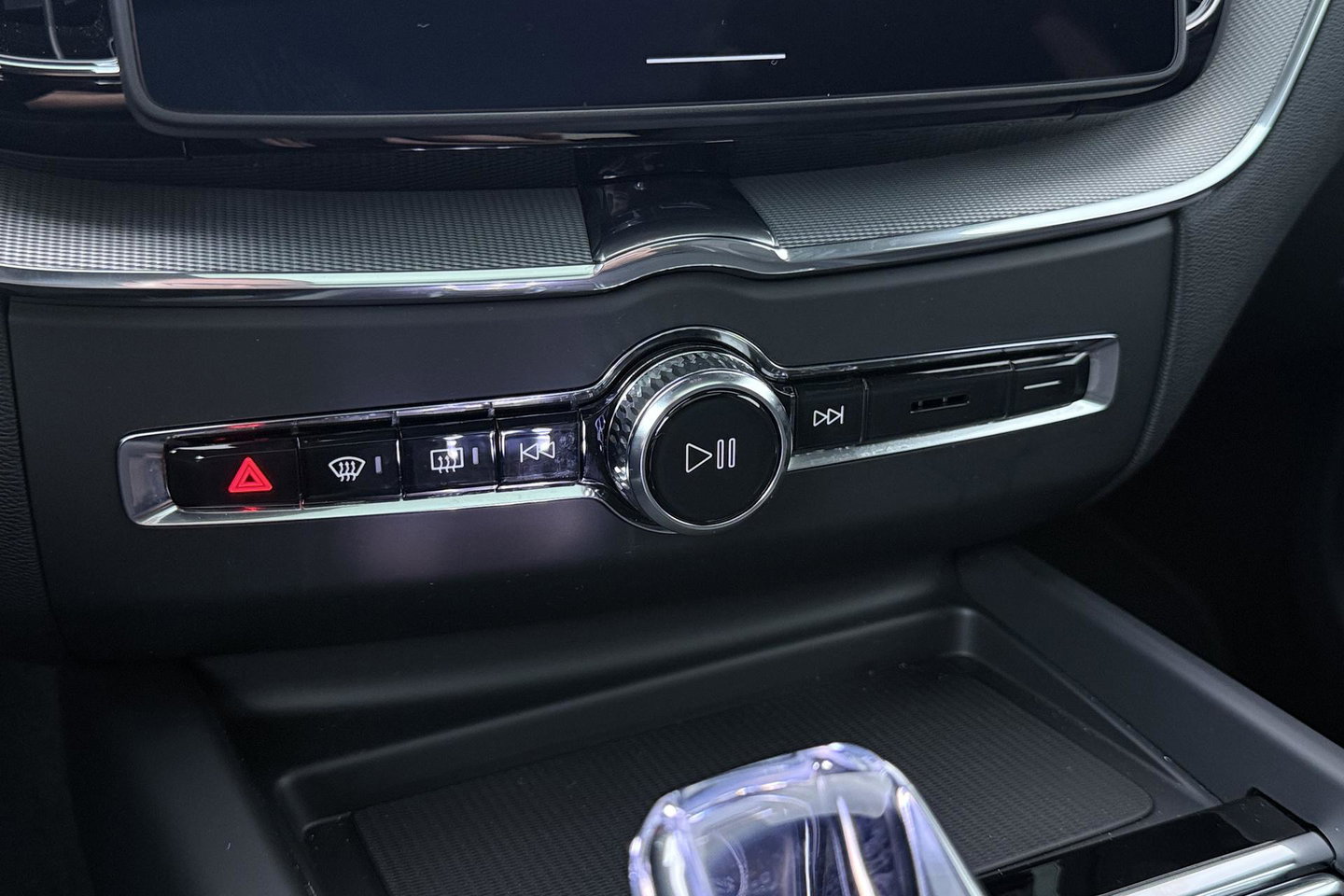 Volvo XC60 T6 Plus Black Edition | Harman/Kardon | Pilot Assist | Panoramadak | 360° Camera | Head-Up | Stoel+Stuurverwarming | 21 Inch