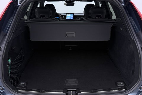 Volvo XC60 T6 Plus Black Edition | Harman/Kardon | Pilot Assist | Panoramadak | 360° Camera | Head-Up | Stoel+Stuurverwarming | 21 Inch