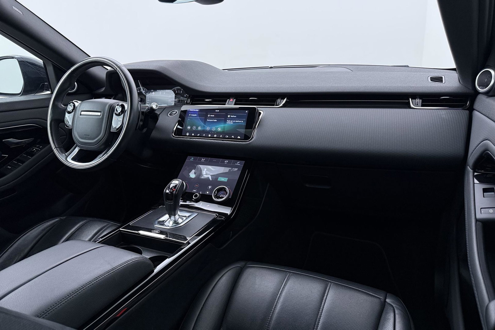 Land Rover Range Rover Evoque P300e R-Dynamic S | Panoramadak | Meridian | Stoel+Stuurverwarming | 20 Inch