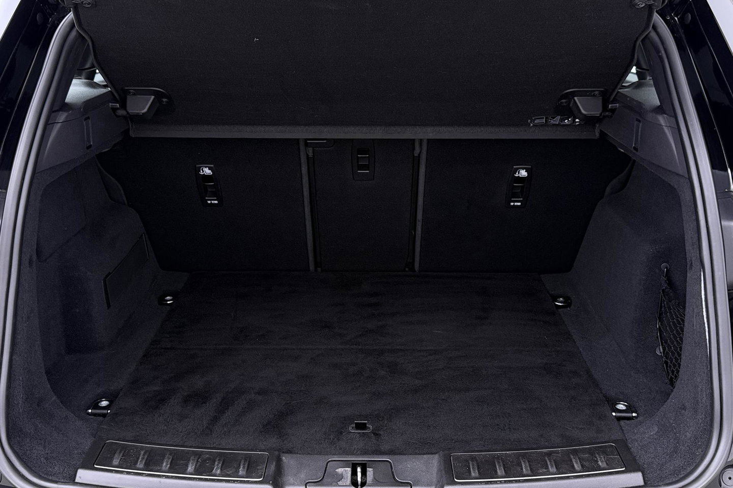 Land Rover Range Rover Evoque P300e R-Dynamic S | Panoramadak | Meridian | Stoel+Stuurverwarming | 20 Inch
