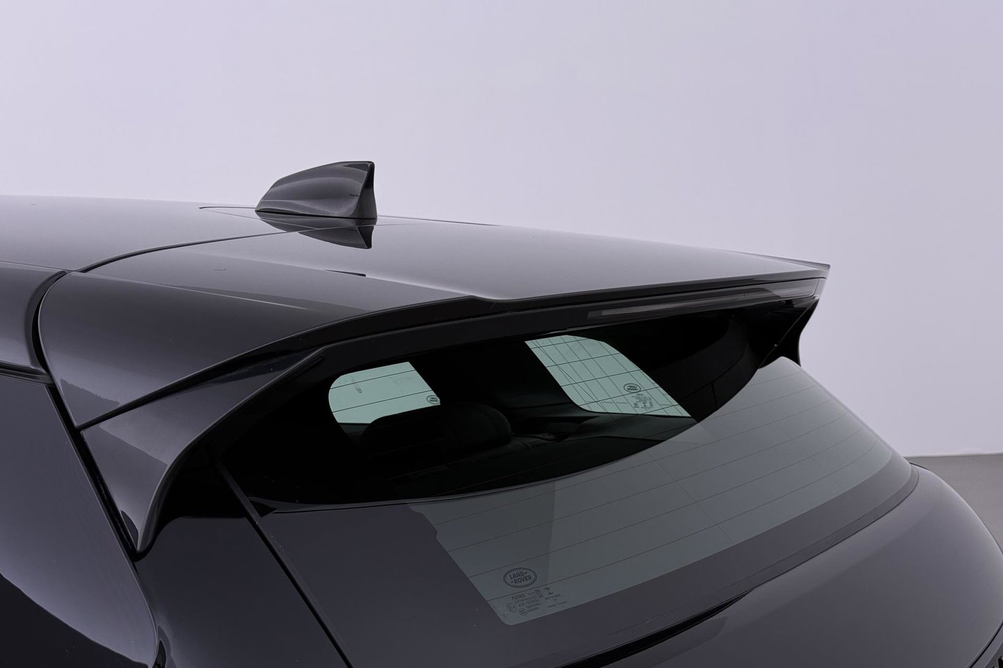 Land Rover Range Rover Evoque P300e R-Dynamic S | Panoramadak | Meridian | Stoel+Stuurverwarming | 20 Inch