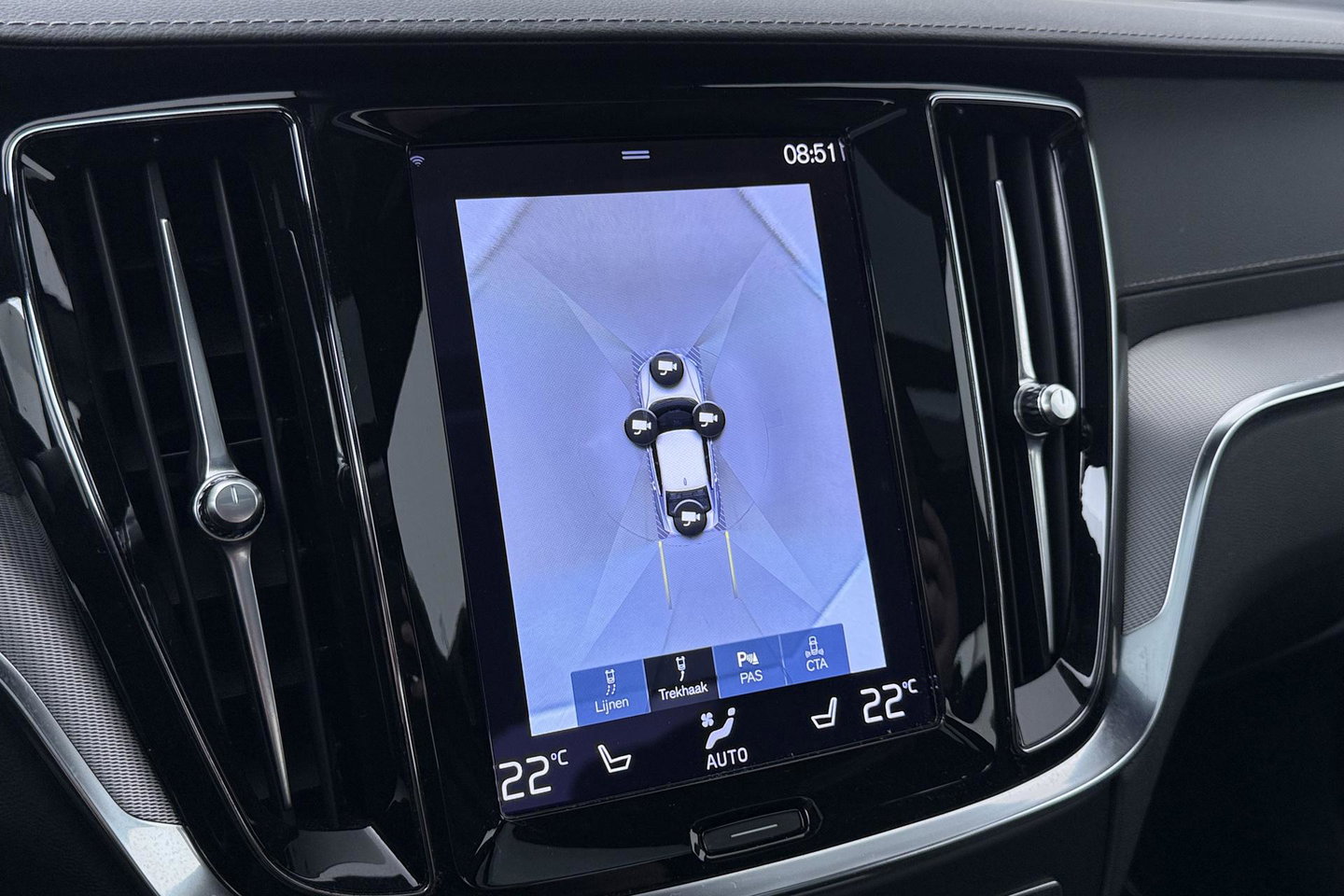 Volvo S60 T8 R-Design | Harman/Kardon | Panoramadak | Trekhaak | 360° Camera | Massage | Head-Up | ACC