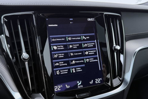 Volvo S60 T8 R-Design | Harman/Kardon | Panoramadak | Trekhaak | 360° Camera | Massage | Head-Up | ACC