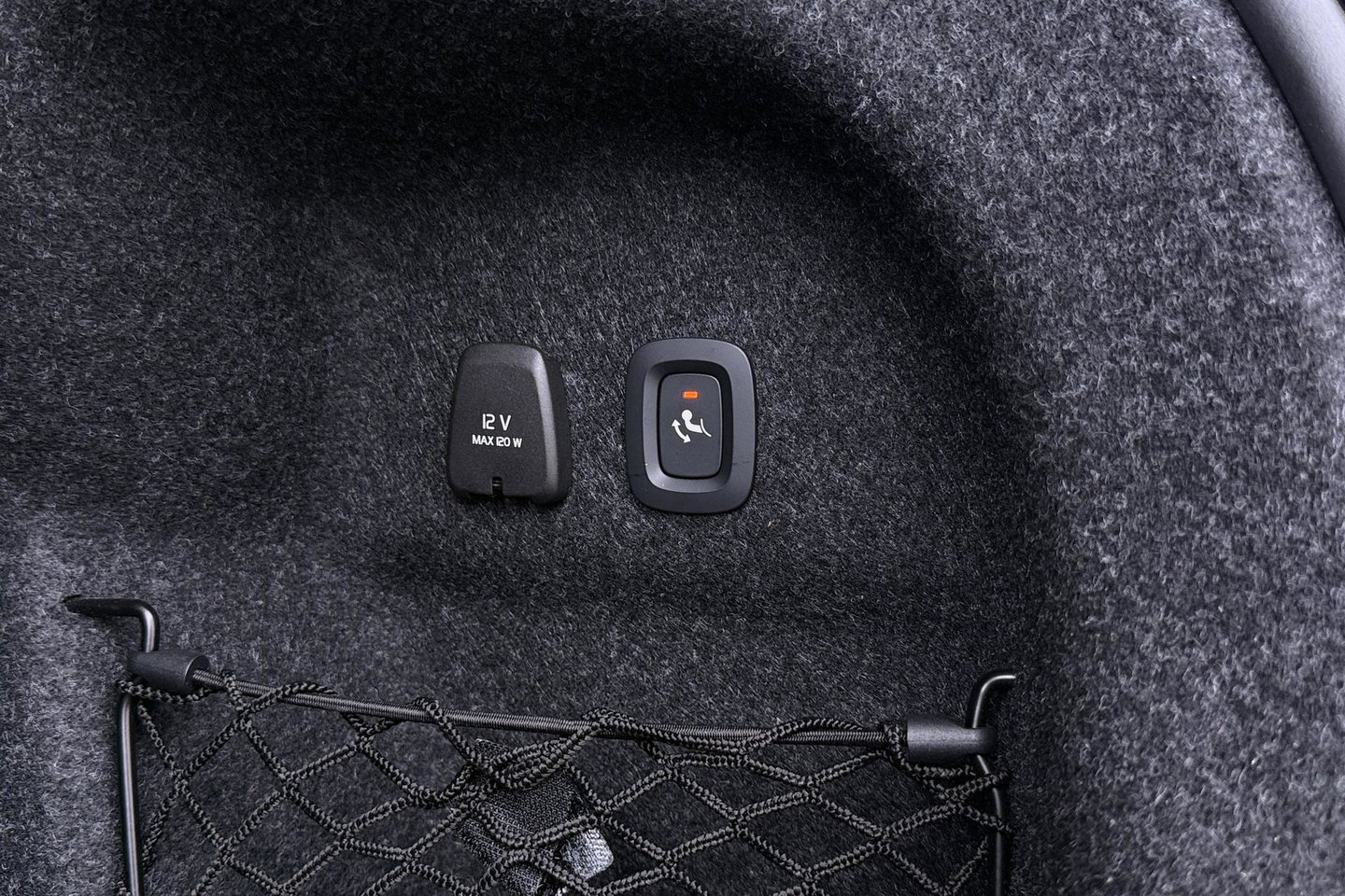 Volvo S60 T8 R-Design | Harman/Kardon | Panoramadak | Trekhaak | 360° Camera | Massage | Head-Up | ACC