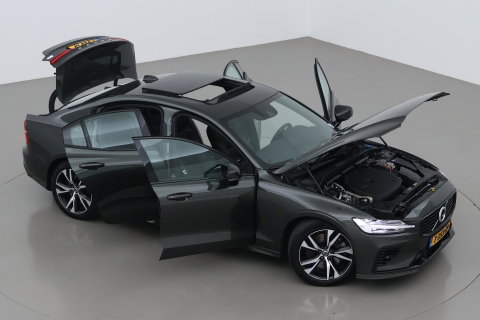 Volvo S60 T8 R-Design | Harman/Kardon | Panoramadak | Trekhaak | 360° Camera | Massage | Head-Up | ACC