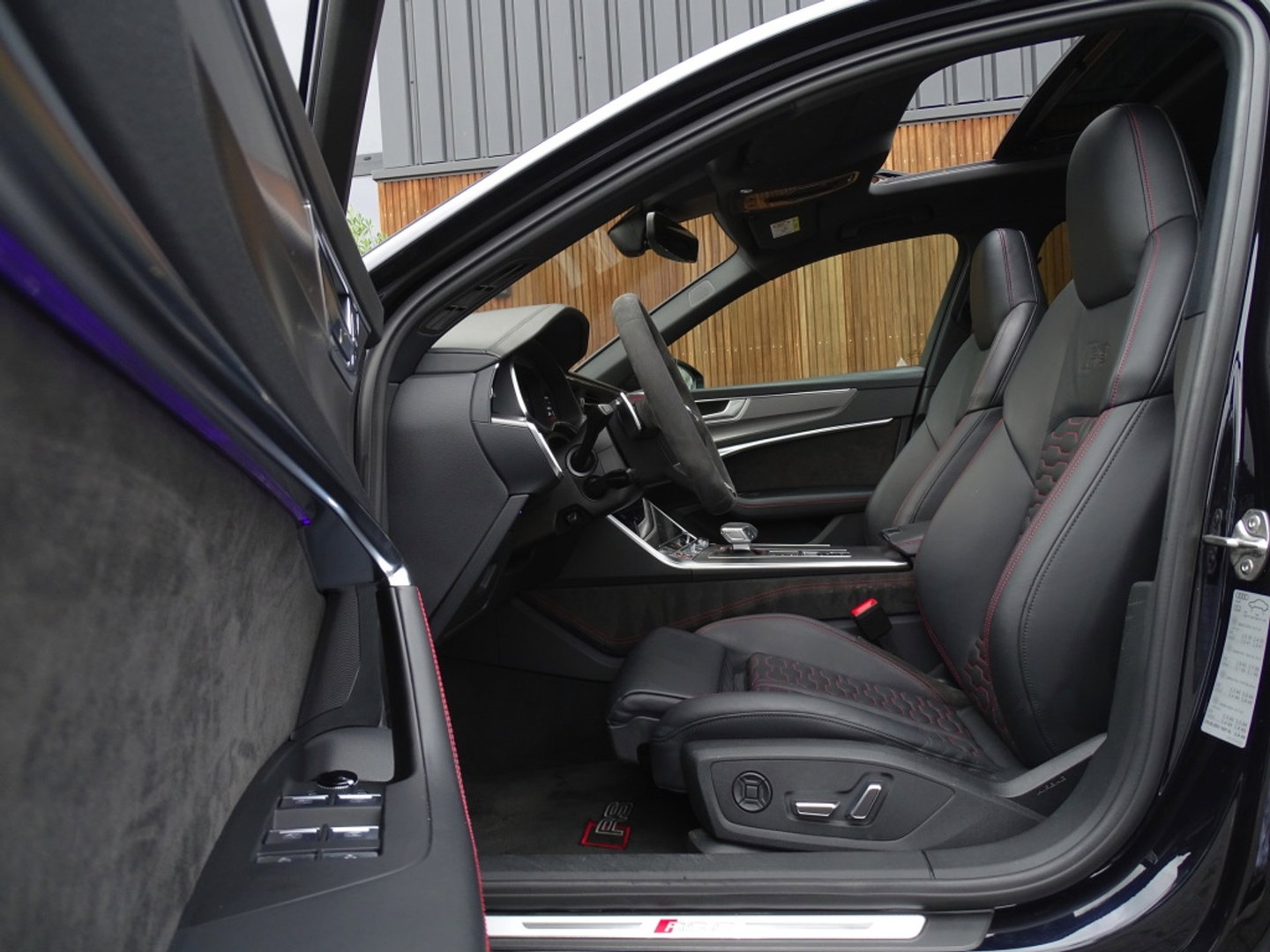 Audi RS6 V8T 601PK Quattro / Ceramic / B&O / carbon / Laser / ABT