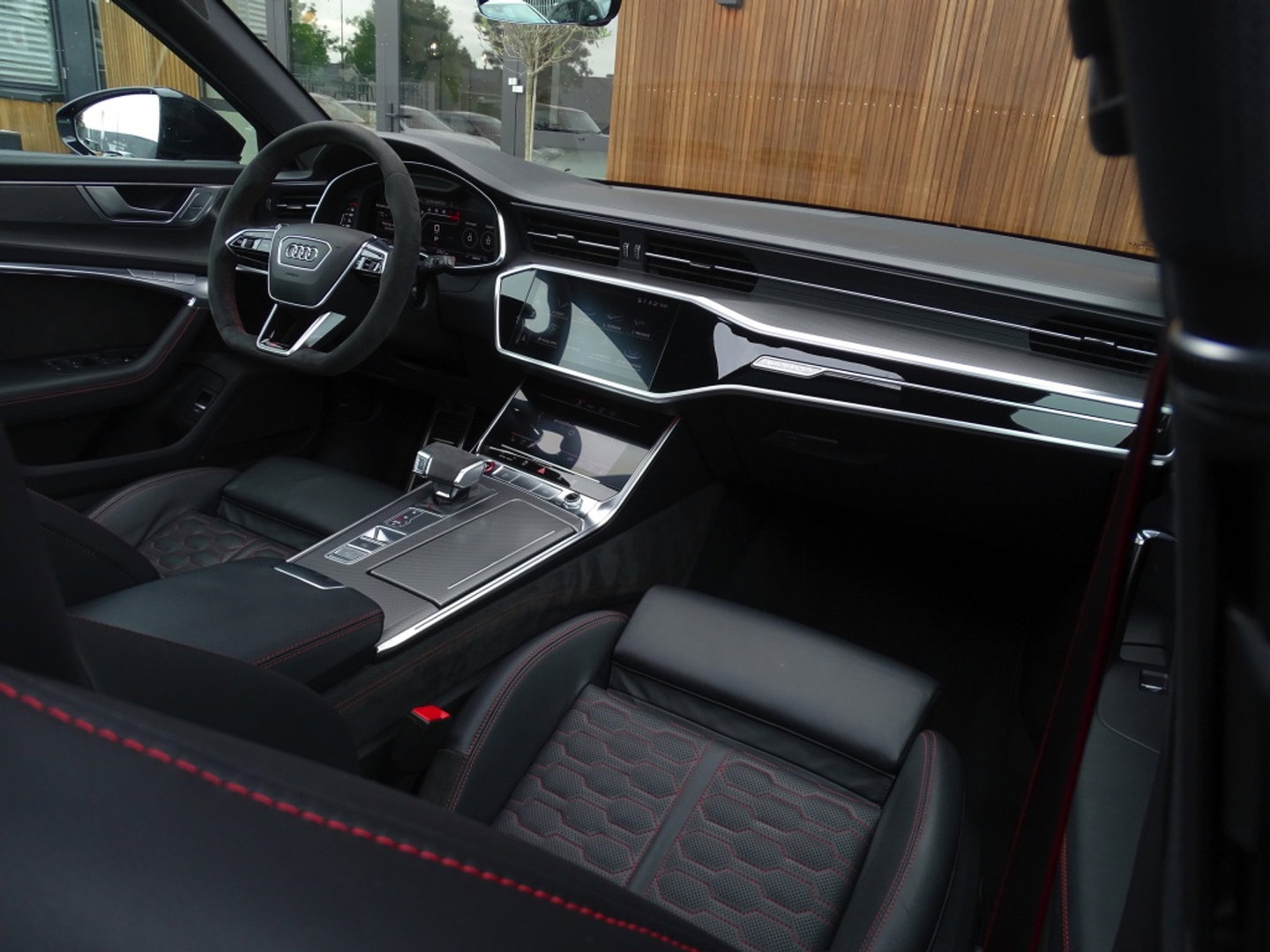 Audi RS6 V8T 601PK Quattro / Ceramic / B&O / carbon / Laser / ABT