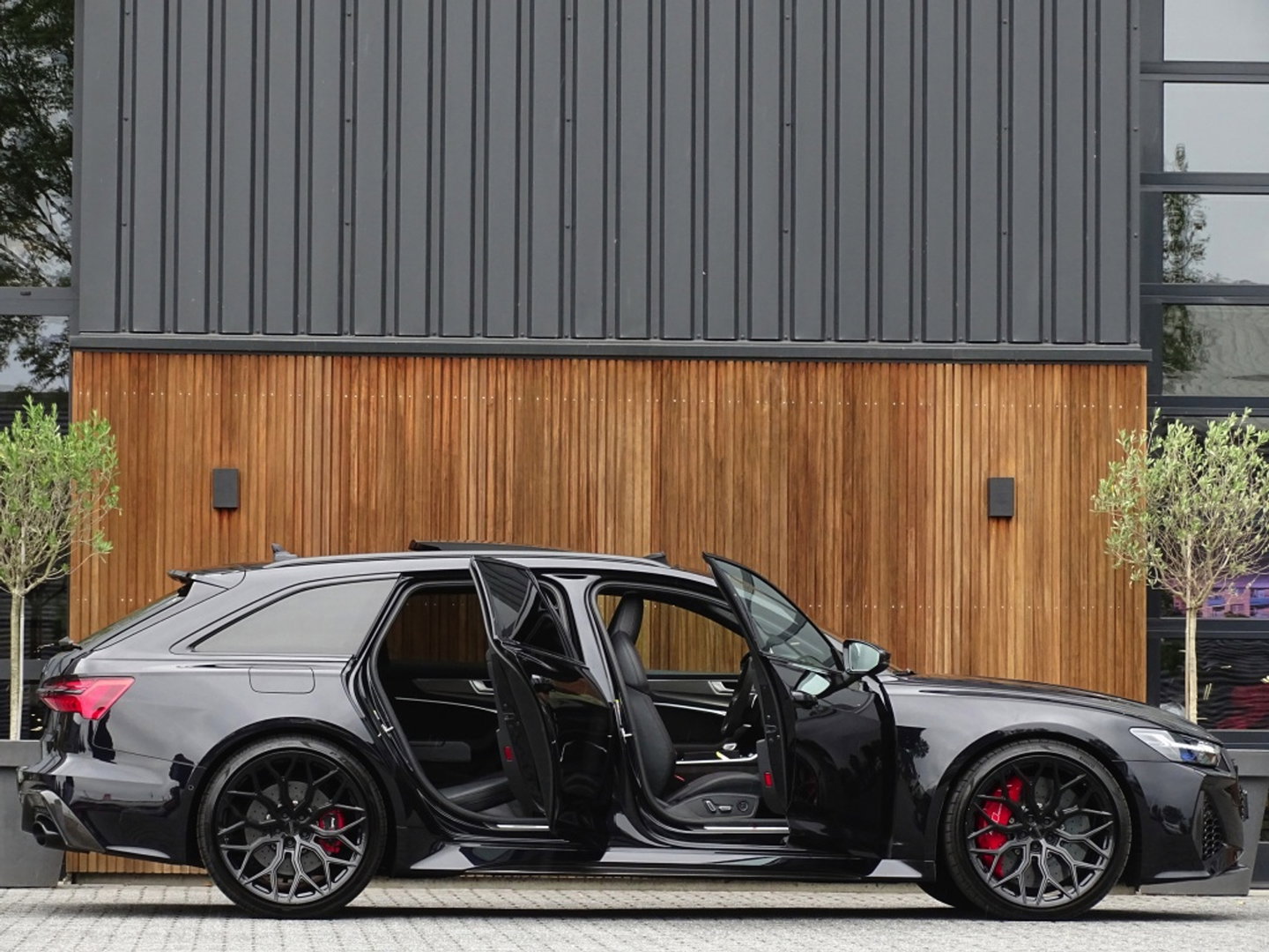 Audi RS6 V8T 601PK Quattro / Ceramic / B&O / carbon / Laser / ABT