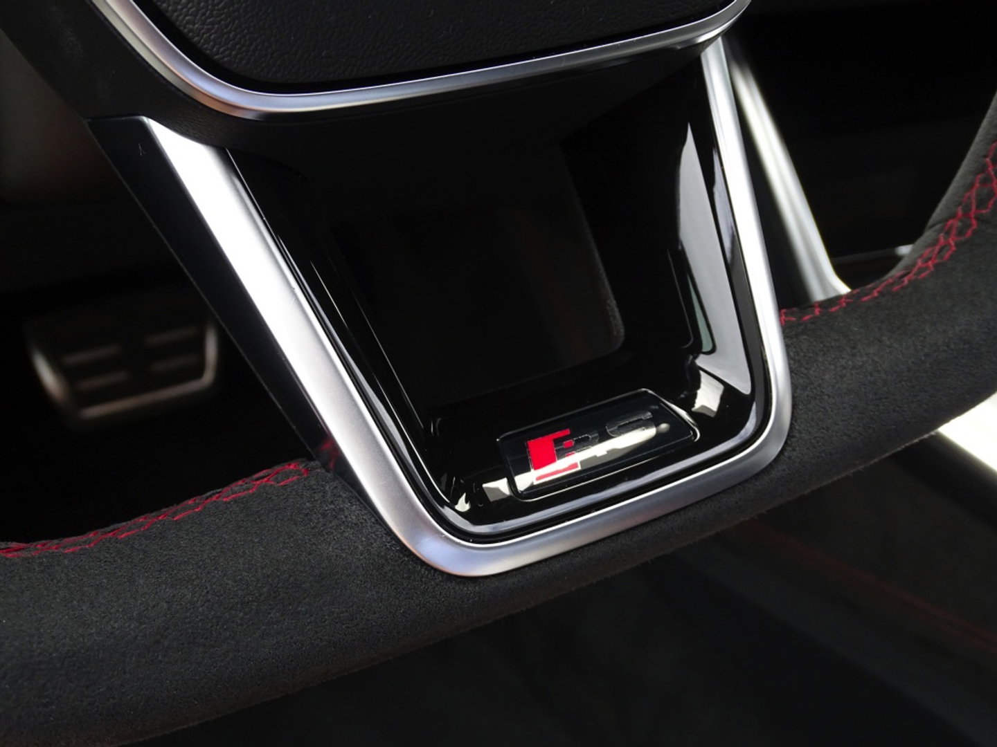 Audi RS6 V8T 601PK Quattro / Ceramic / B&O / carbon / Laser / ABT