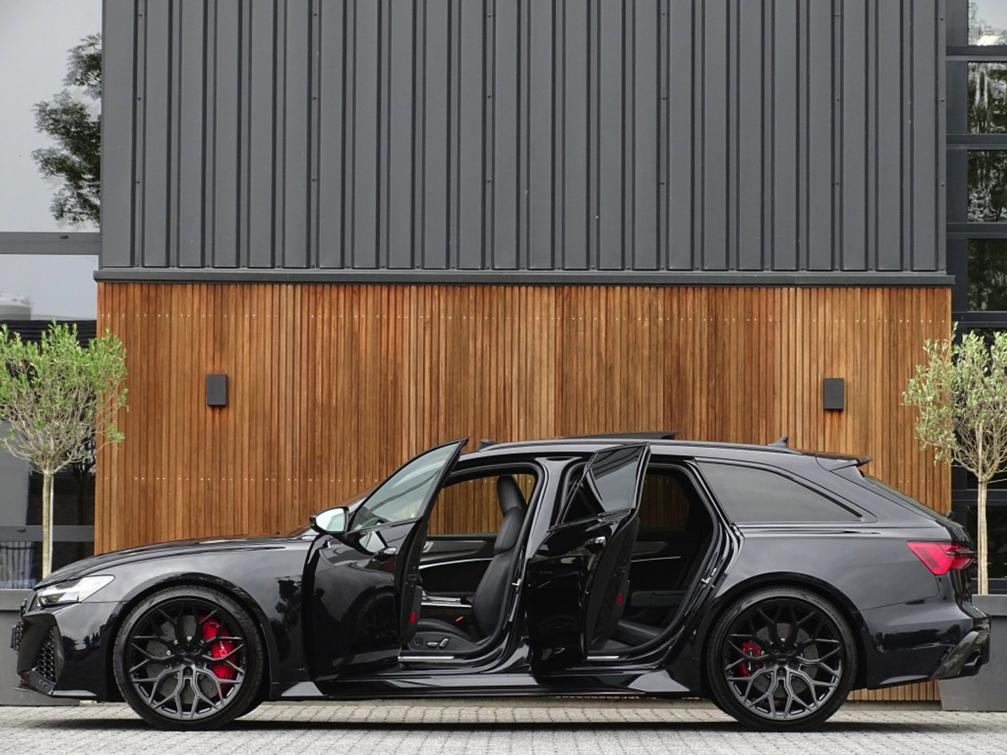 Audi RS6 V8T 601PK Quattro / Ceramic / B&O / carbon / Laser / ABT