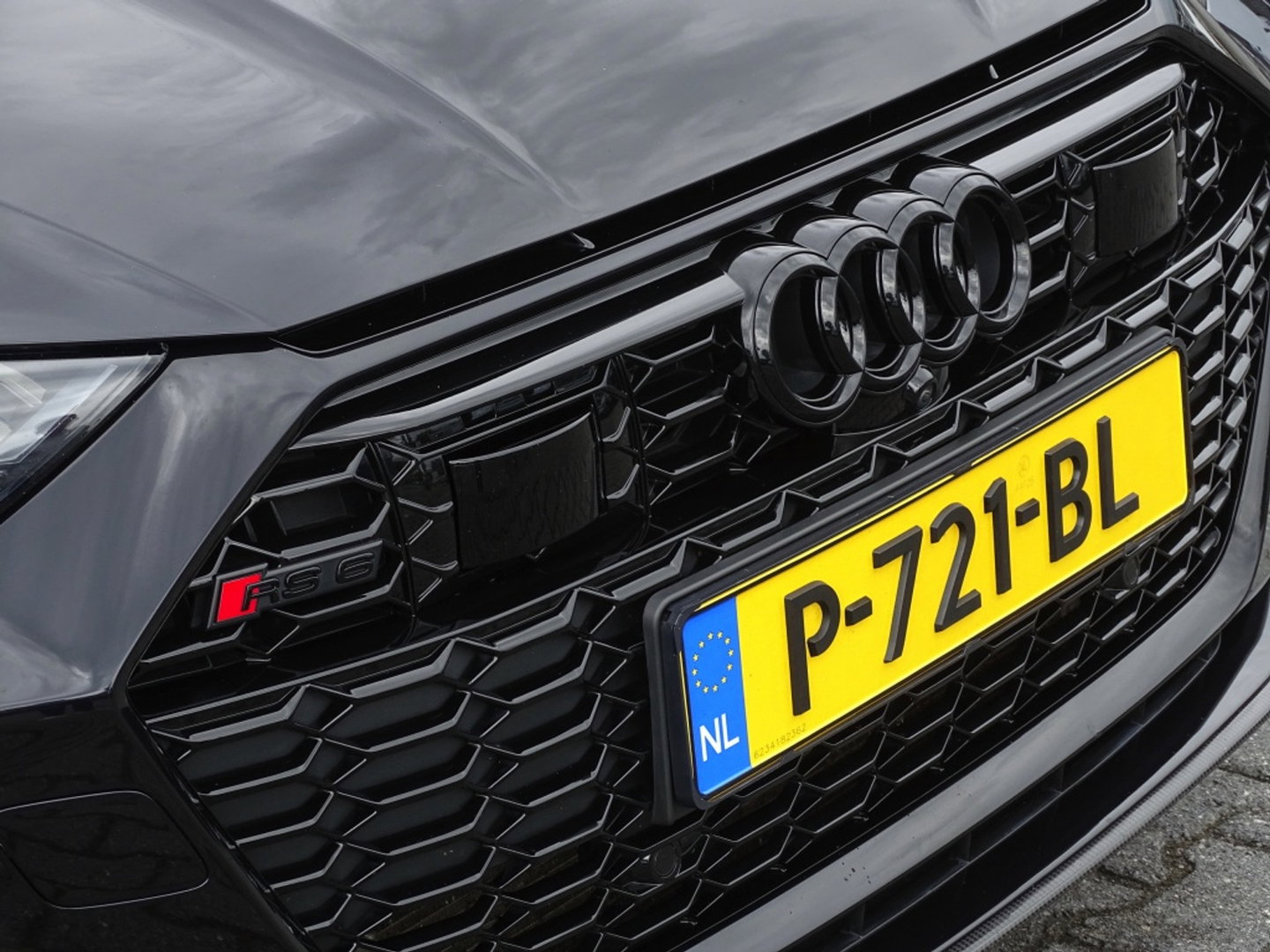 Audi RS6 V8T 601PK Quattro / Ceramic / B&O / carbon / Laser / ABT