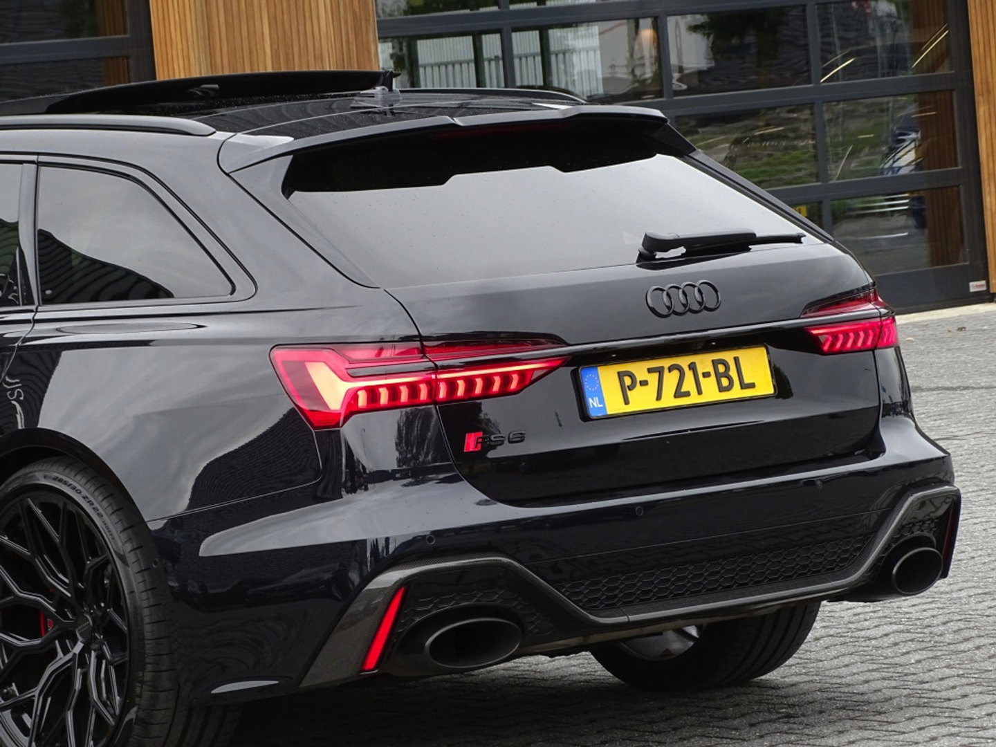 Audi RS6 V8T 601PK Quattro / Ceramic / B&O / carbon / Laser / ABT