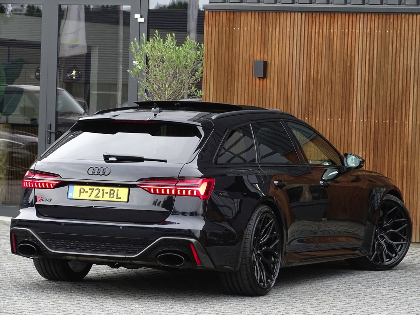 Audi RS6 V8T 601PK Quattro / Ceramic / B&O / carbon / Laser / ABT