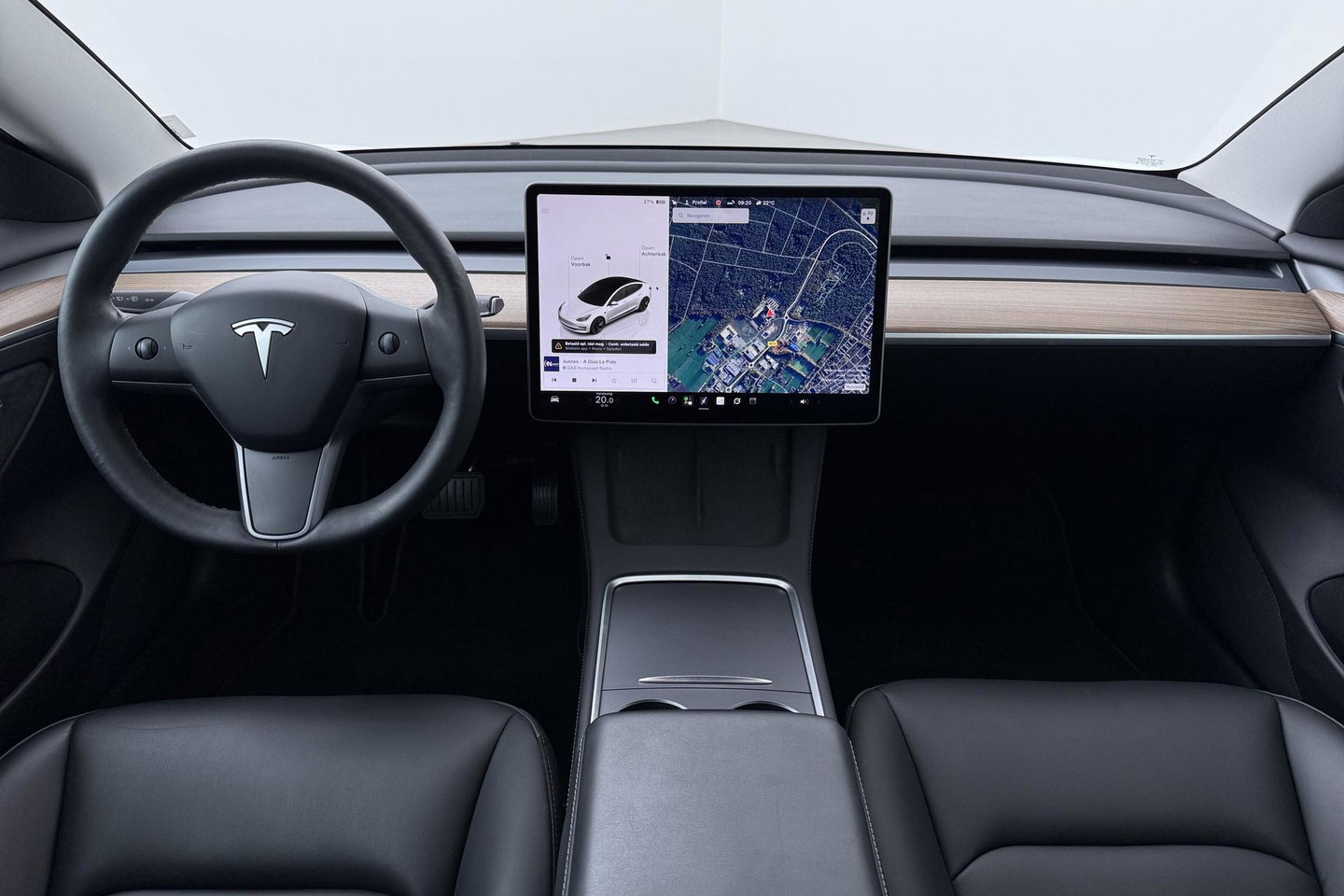 Tesla Model 3 Standard RWD Plus 60 kWh | Panoramadak | Warmtepomp | Autopilot | Stoel+Stuurverwarming | ACC