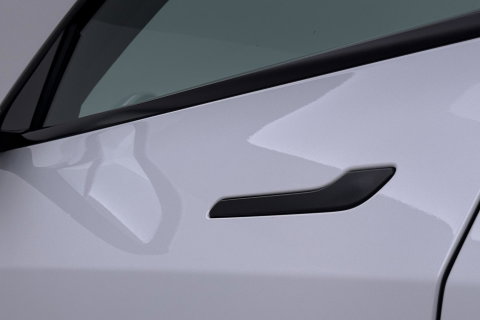 Tesla Model 3 Standard RWD Plus 60 kWh | Panoramadak | Warmtepomp | Autopilot | Stoel+Stuurverwarming | ACC