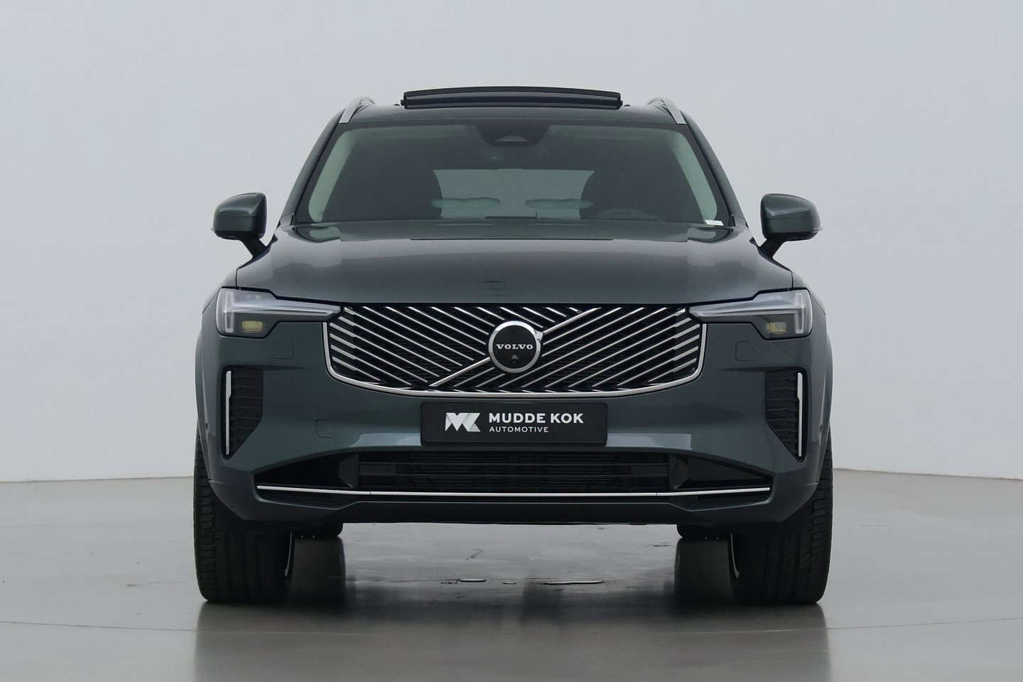 Volvo XC90 T8 Ultra Bright | Harman/Kardon | Panoramadak | Trekhaak | 360° Camera | Head-Up | ACC | 21 Inch