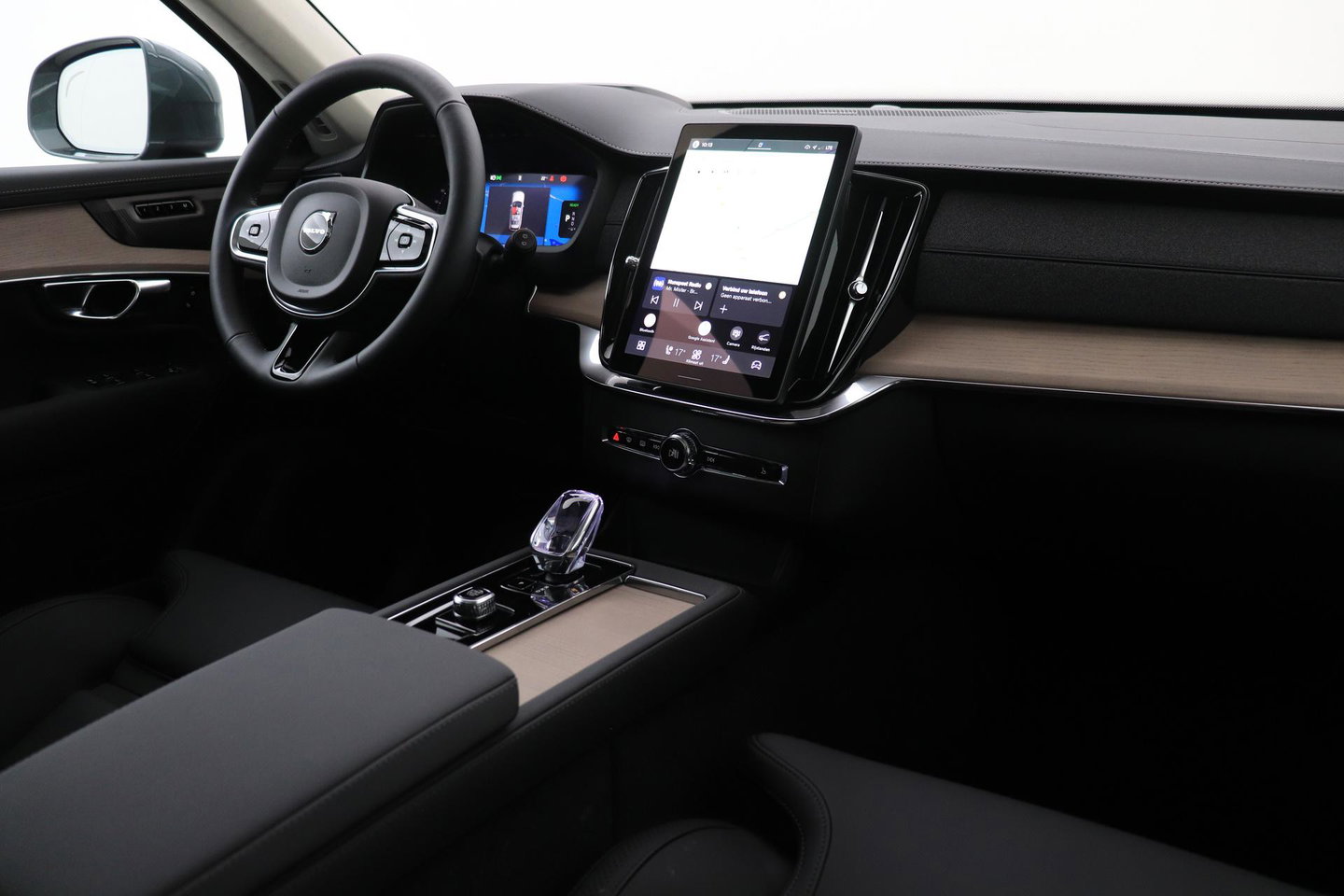Volvo XC90 T8 Ultra Bright | Harman/Kardon | Panoramadak | Trekhaak | 360° Camera | Head-Up | ACC | 21 Inch