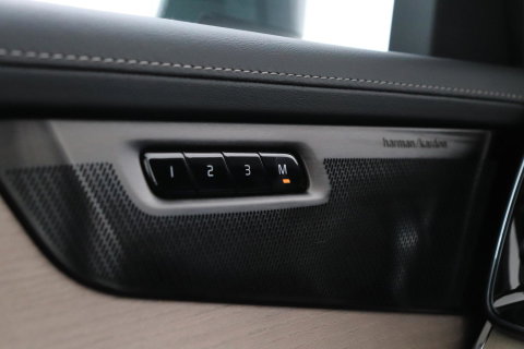 Volvo XC90 T8 Ultra Bright | Harman/Kardon | Panoramadak | Trekhaak | 360° Camera | Head-Up | ACC | 21 Inch