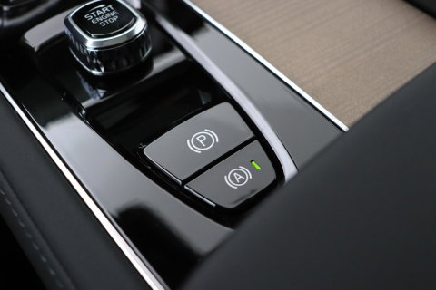Volvo XC90 T8 Ultra Bright | Harman/Kardon | Panoramadak | Trekhaak | 360° Camera | Head-Up | ACC | 21 Inch