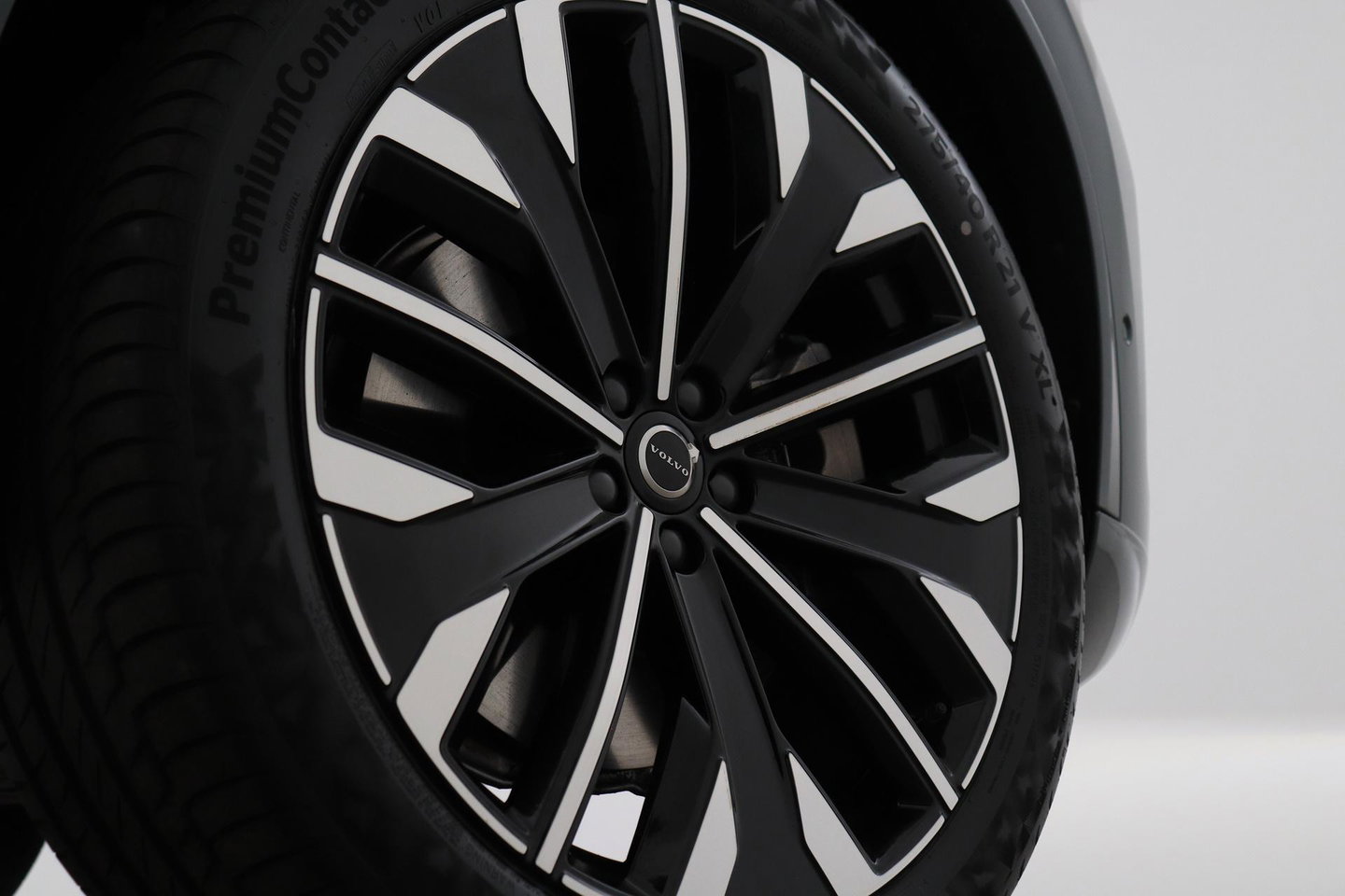 Volvo XC90 T8 Ultra Bright | Harman/Kardon | Panoramadak | Trekhaak | 360° Camera | Head-Up | ACC | 21 Inch