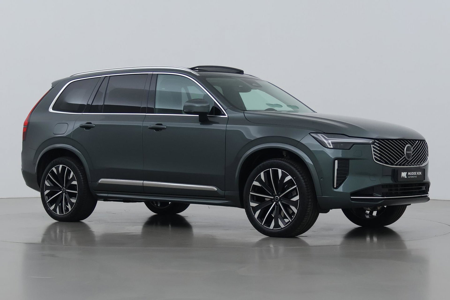 Volvo XC90 T8 Ultra Bright | Harman/Kardon | Panoramadak | Trekhaak | 360° Camera | Head-Up | ACC | 21 Inch