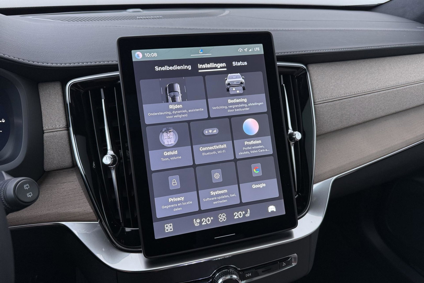 Volvo XC90 T8 Ultra Bright | Harman/Kardon | Trekhaak | Panoramadak | 360° Camera | Head-Up | ACC | 21 inch