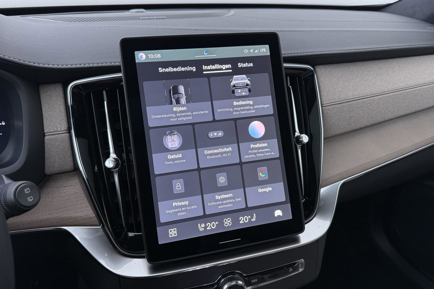 Volvo XC90 T8 Ultra Bright | Harman/Kardon | Trekhaak | Panoramadak | 360° Camera | Head-Up | ACC | 21 inch
