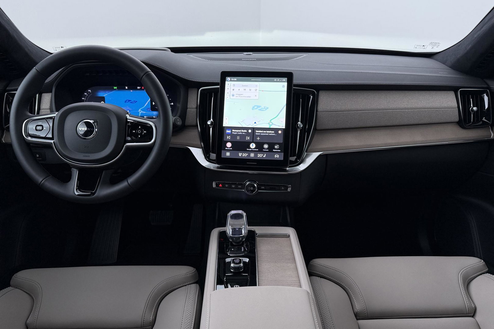 Volvo XC90 T8 Ultra Bright | Harman/Kardon | Trekhaak | Panoramadak | 360° Camera | Head-Up | ACC | 21 inch