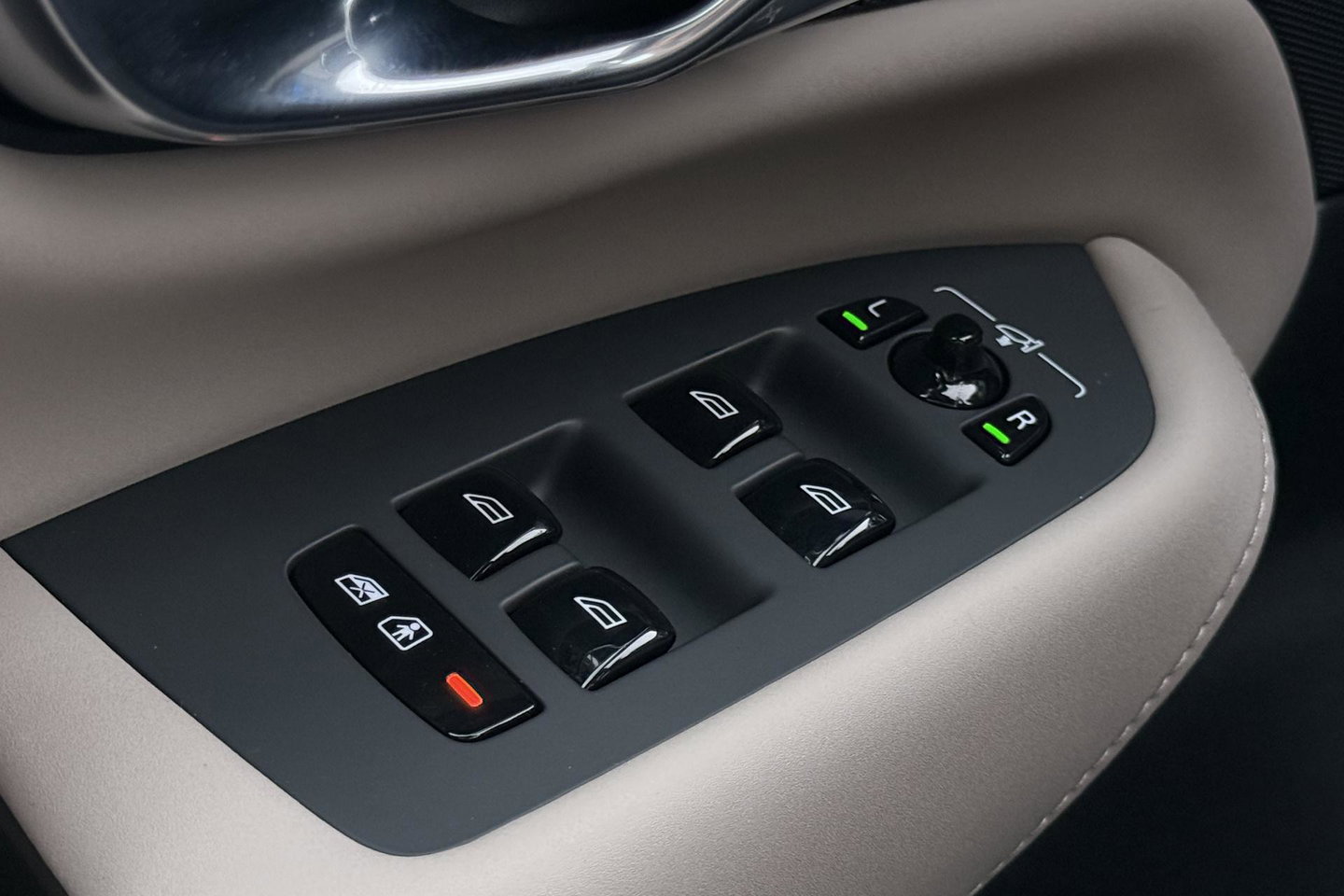 Volvo XC90 T8 Ultra Bright | Harman/Kardon | Trekhaak | Panoramadak | 360° Camera | Head-Up | ACC | 21 inch