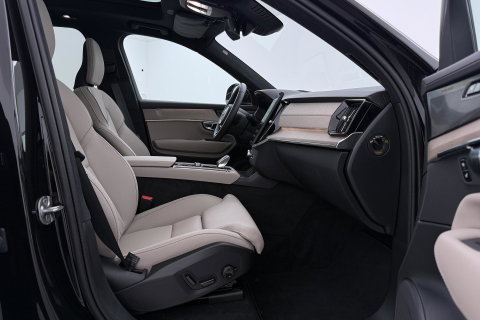 Volvo XC90 T8 Ultra Bright | Harman/Kardon | Trekhaak | Panoramadak | 360° Camera | Head-Up | ACC | 21 inch
