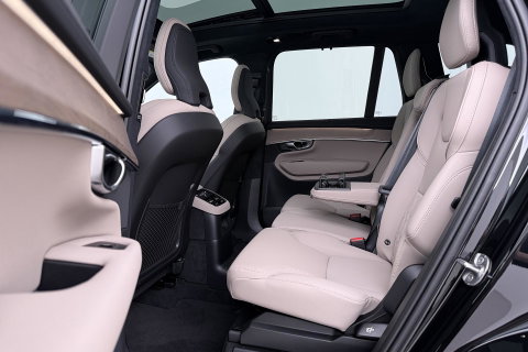 Volvo XC90 T8 Ultra Bright | Harman/Kardon | Trekhaak | Panoramadak | 360° Camera | Head-Up | ACC | 21 inch