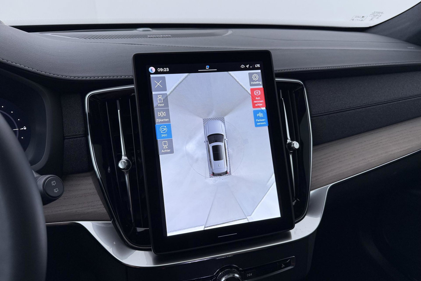 Volvo XC90 T8 Ultra Dark | ACC | Head-Up | Panoramadak | Trekhaak | Harman/Kardon | 7P | 360° Camera
