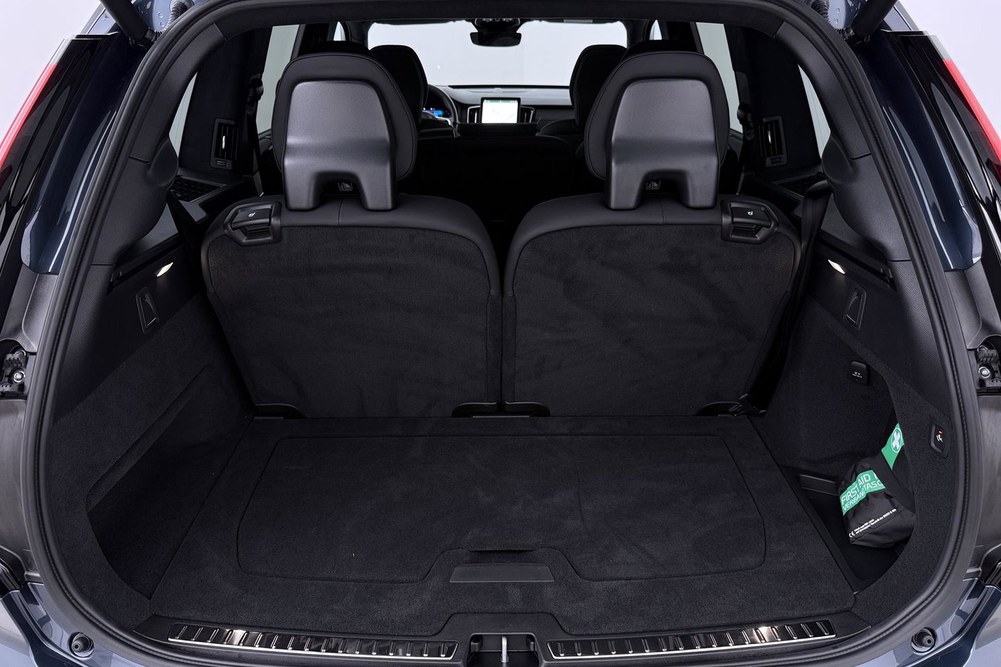 Volvo XC90 T8 Ultra Dark | ACC | Head-Up | Panoramadak | Trekhaak | Harman/Kardon | 7P | 360° Camera