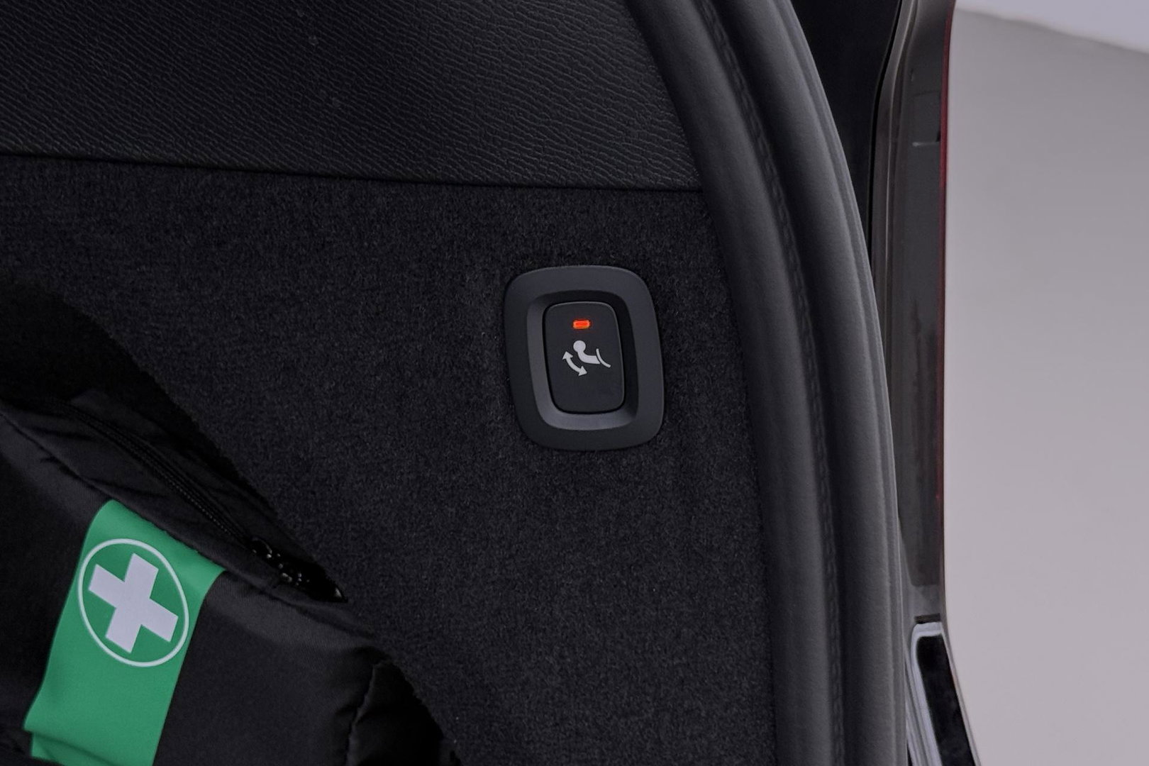 Volvo XC90 T8 Ultra Dark | ACC | Head-Up | Panoramadak | Trekhaak | Harman/Kardon | 7P | 360° Camera