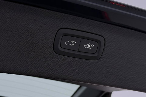 Volvo XC90 T8 Ultra Dark | ACC | Head-Up | Panoramadak | Trekhaak | Harman/Kardon | 7P | 360° Camera