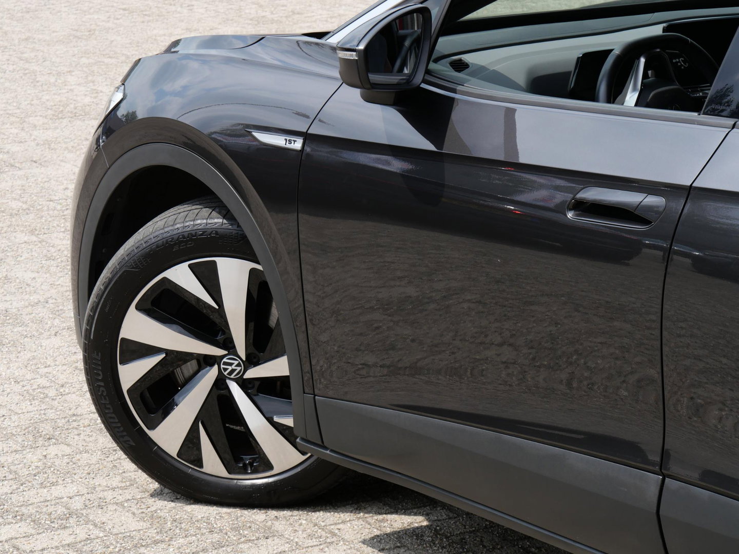 Volkswagen ID.4 77kWh 1ST/ CAMERA/ TREKHAAK/ 20INCH VELGEN/ LUXE INTERIEUR/ SOH 90%