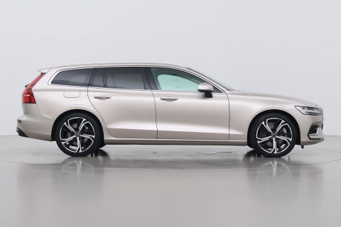 Volvo V60 T6 Plus Bright | LONG RANGE | Harman/Kardon | BLIS | Memory | Trekhaak | ACC | Camera | Stoel+Stuurverwarming