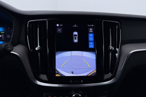 Volvo V60 T6 Plus Bright | LONG RANGE | Harman/Kardon | BLIS | Memory | Trekhaak | ACC | Camera | Stoel+Stuurverwarming