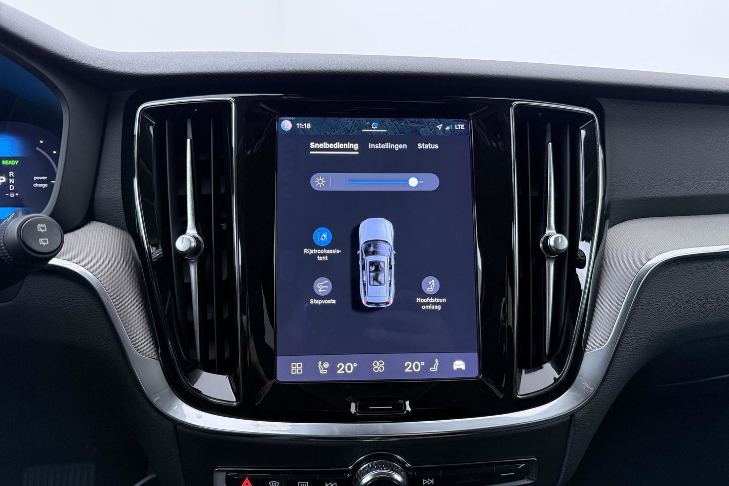 Volvo V60 T6 Plus Bright | LONG RANGE | Harman/Kardon | BLIS | Memory | Trekhaak | ACC | Camera | Stoel+Stuurverwarming