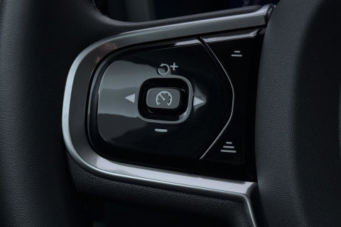 Volvo V60 T6 Plus Bright | LONG RANGE | Harman/Kardon | BLIS | Memory | Trekhaak | ACC | Camera | Stoel+Stuurverwarming