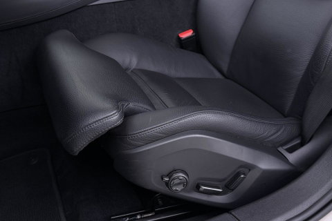 Volvo V60 T6 Plus Bright | LONG RANGE | Harman/Kardon | BLIS | Memory | Trekhaak | ACC | Camera | Stoel+Stuurverwarming
