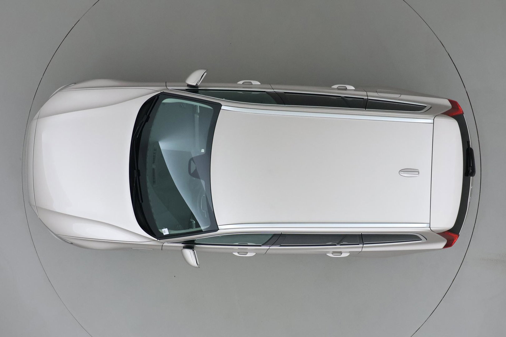Volvo V60 T6 Plus Bright | LONG RANGE | Harman/Kardon | BLIS | Memory | Trekhaak | ACC | Camera | Stoel+Stuurverwarming