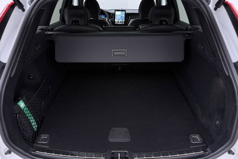 Volvo XC60 T6 Plus Black Edition | Bowers&Wilkins | Panoramadak | 360° Camera | Ventilatie + Massagestoelen | Trekhaak | Pilot Assist