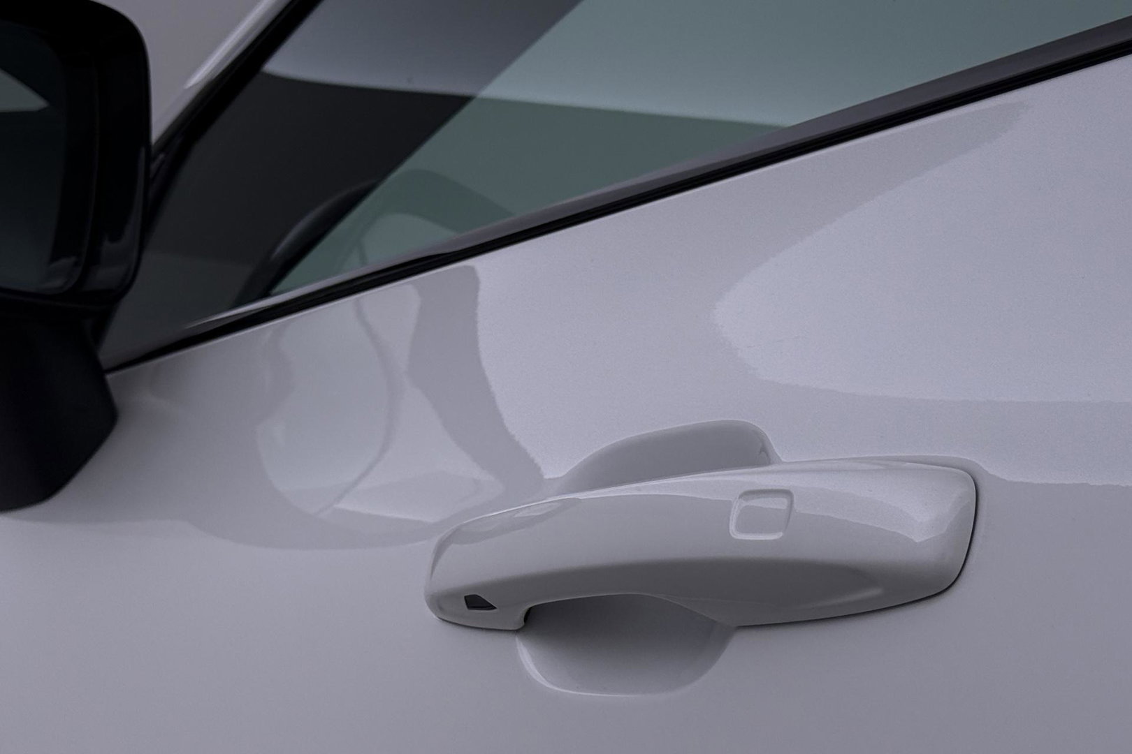 Volvo XC60 T6 Plus Black Edition | Bowers&Wilkins | Panoramadak | 360° Camera | Ventilatie + Massagestoelen | Trekhaak | Pilot Assist