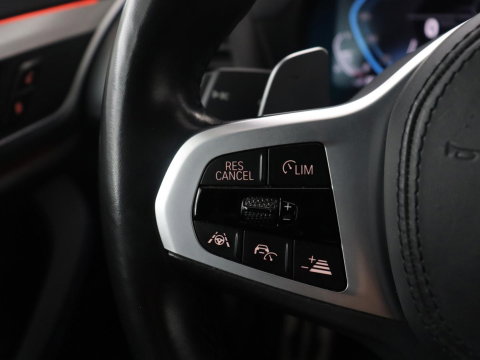 BMW X3 xDrive30e High Executive | Panoramadak | Leder | Adaptive cruise | Head-up | Stoelverwarming | Trekhaak | Sfeerverlichting | Camera | Park assist | Elektrische achterklep