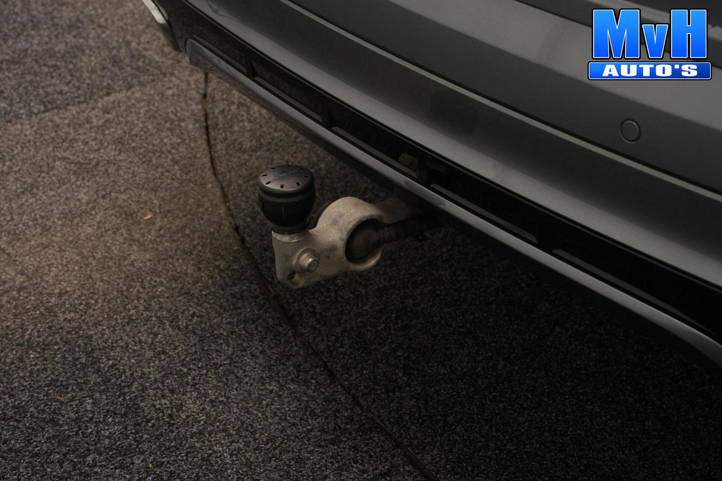 Volvo XC60 2.0 PHEV T6 AWD R-Design|PANO|H/K|TREKH|SOH93%