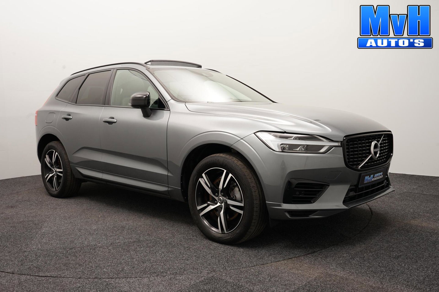 Volvo XC60 2.0 PHEV T6 AWD R-Design|PANO|H/K|TREKH|SOH93%