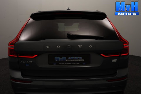 Volvo XC60 2.0 PHEV T6 AWD R-Design|PANO|H/K|TREKH|SOH93%